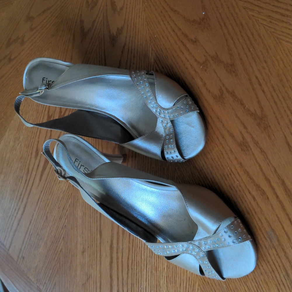 Ladies Sandals